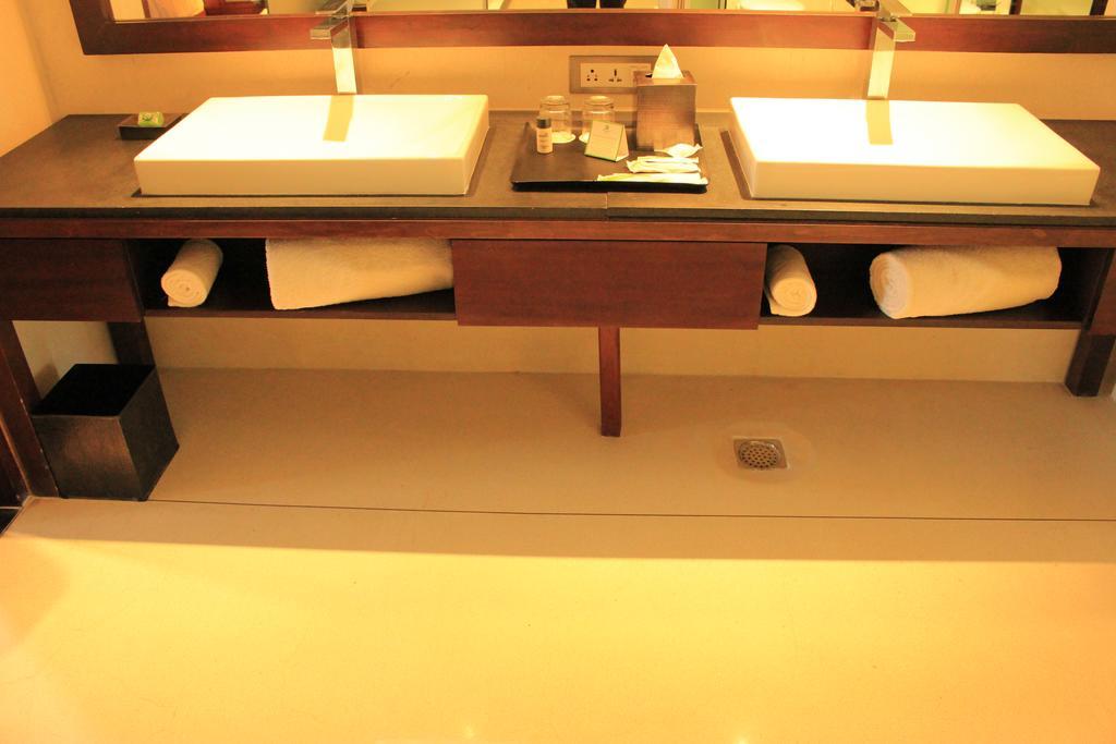 Holiday Inn & Suites Bengaluru Whitefield エクステリア 写真