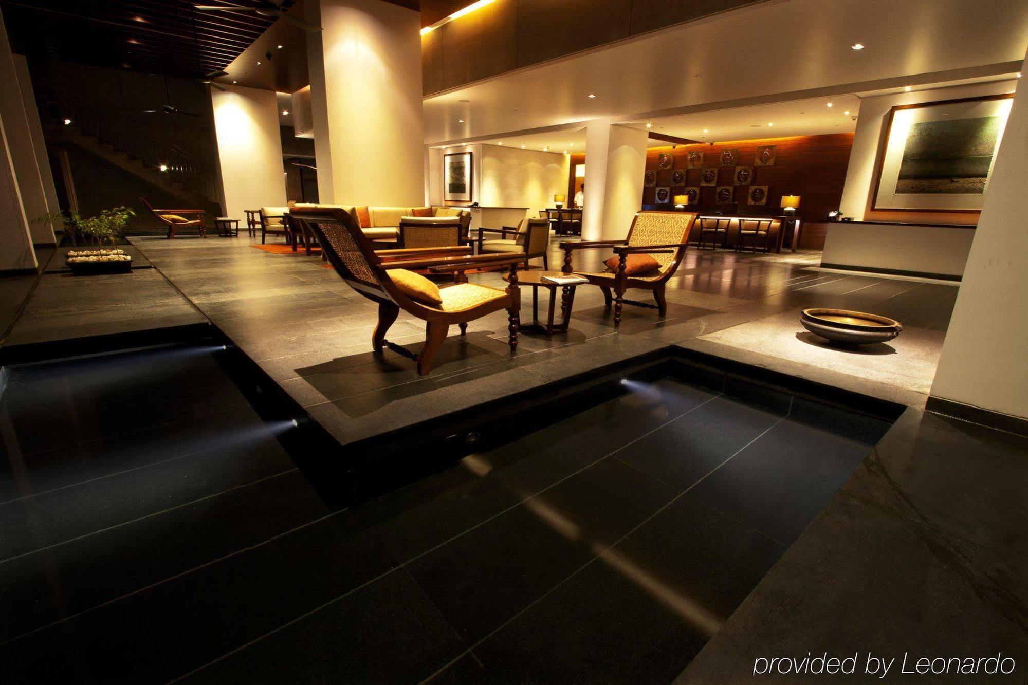 Holiday Inn & Suites Bengaluru Whitefield エクステリア 写真
